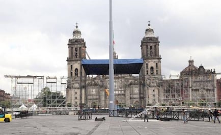 Stage being set up at Zócalo for Roger Waters