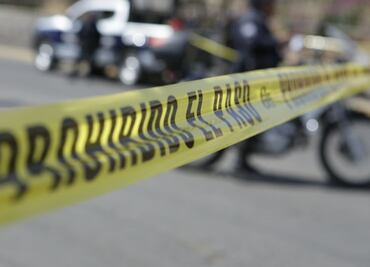 Balean a abogado frente a juzgados familiares en Coacalco