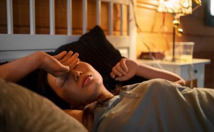 La Inteligencia Artificial confirma qué significa despertarse a las 3 am; desmiente las creencias populares 