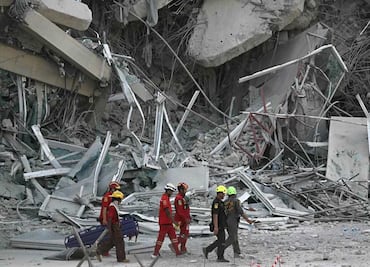 Terremoto de 7.7 deja al menos 20 muertos en Myanmar y 3 en Tailandia; junta militar local declara emergencia y pide ayuda internacional