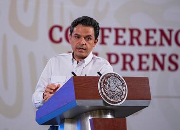 Zoé Robledo no va por gubernatura de Chiapas, se queda en el IMSS: AMLO