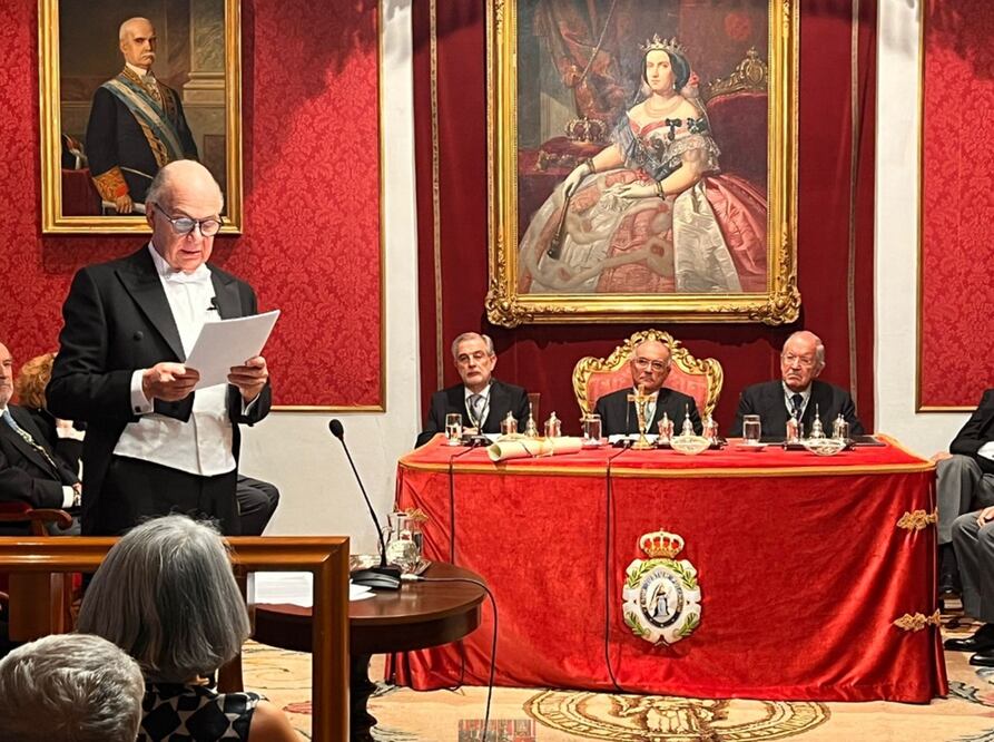El historiador Enrique Krauze ya es académico honorario a la Real Academia de Ciencias Morales y Políticas de España.
Foto: Real Academia de Ciencias Morales y Políticas de España