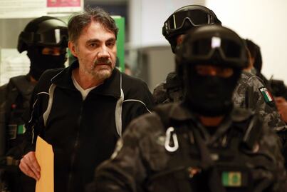 Video. Así trasladaron a "El Licenciado" a penal federal