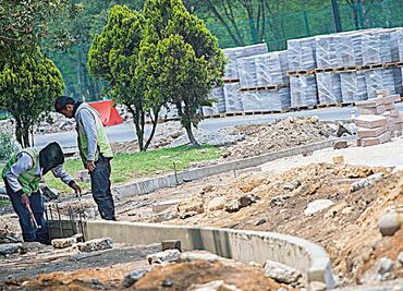 Vecinos exigen marco legal para frenar abusos de constructoras