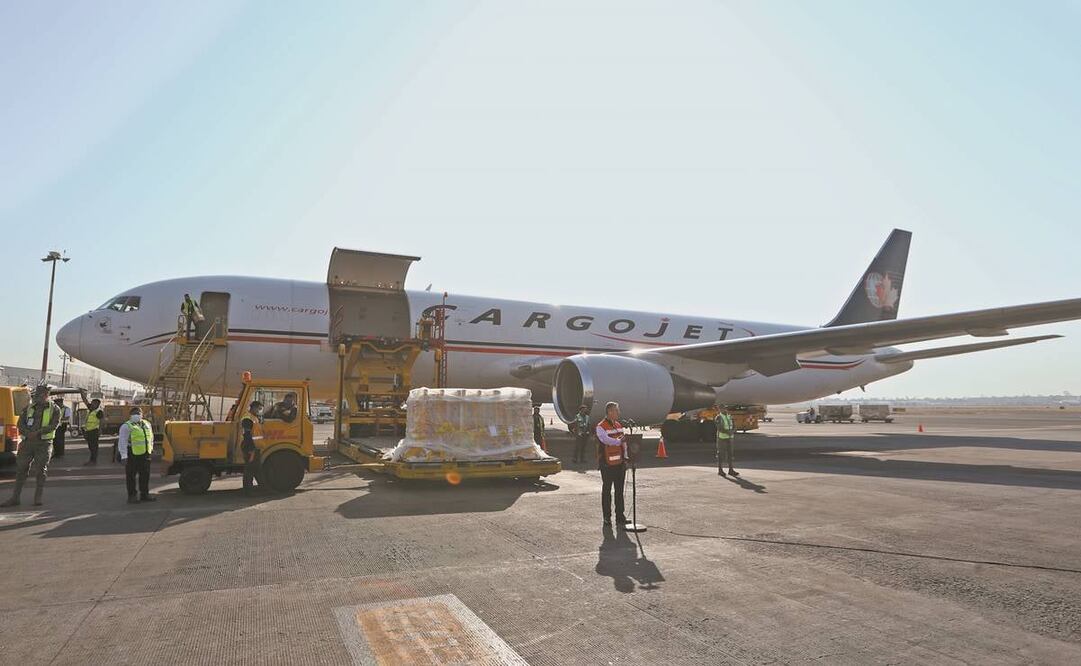 Líneas aéreas de carga demandan 180 días, el doble de tiempo, para trasladar sus operaciones desde el AICM al aeropuerto internacional de Santa Lucía.