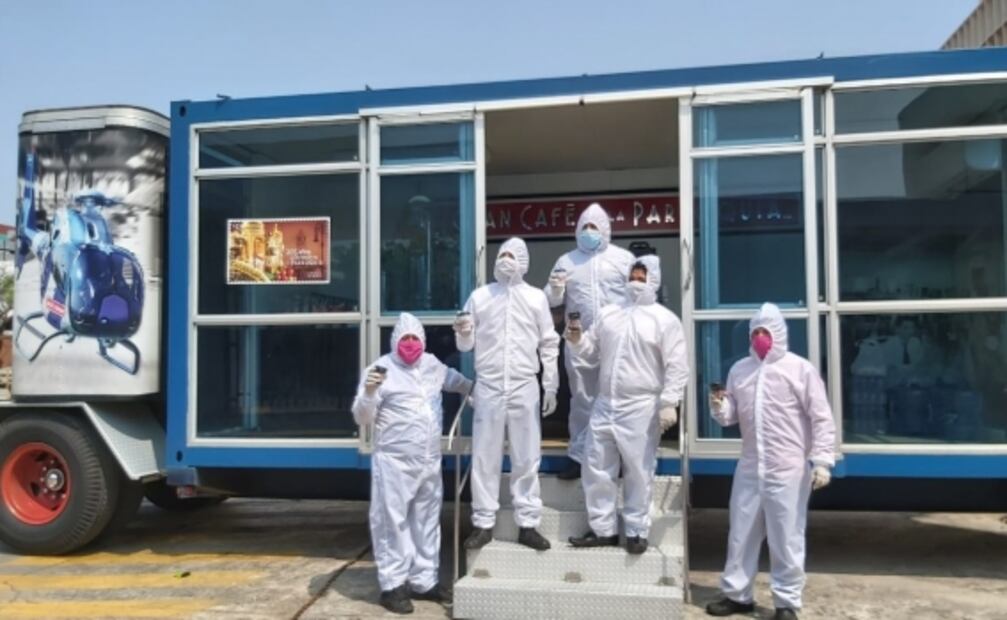 Café La Parroquia regala bebida y pan en hospitales de Veracruz