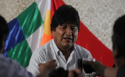 Demandan a Evo Morales por usurpación de funciones en Argentina