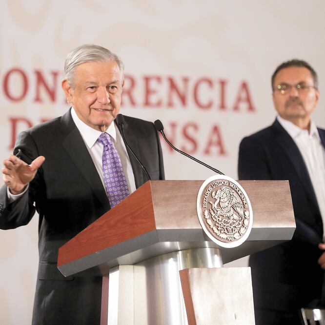 Andrés Manuel López Obrador reveló que en censos de los distintos programas sociales y de las nóminas de las dependencias se ha encontrado que alrededor de 30% del personal o beneficiarios son aviadores. PRESIDENCIA 
