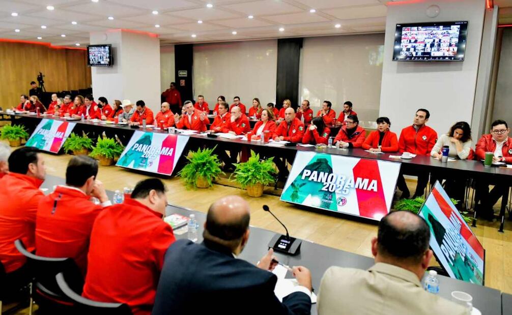 Moreno destacó que la historia de lucha y fortaleza del partido están al centro de su estrategia y que “el PRI está listo para ganar”. Foto: @alitomorenoc