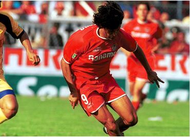 José Cardozo y la brutal temporada con Toluca en el Apertura 2002