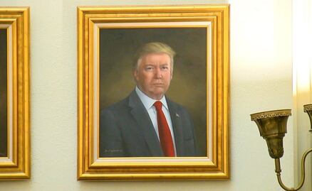 Retirarán retrato de Trump del Capitolio de Colorado; mandatario acusa que su imagen sale "deliberadamente distorsionada"