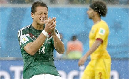 La FIFA revive falla del 'Chicharito' Hernández en Brasil 2014
