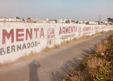 Puebla: denuncian a Morena por "robo de bardas" para promocionar a sus candidatos