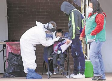Desaparecen largas filas de los kioskos Covid en la CDMX