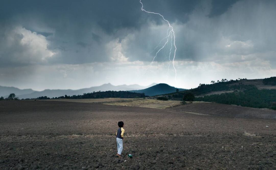 Precisamente "El Eco", que estrena este jueves en cines comerciales. es el primer filme que hace desde una perspectiva luminosa de México, tomando como referencia la esperanza y el crecimiento infantil.