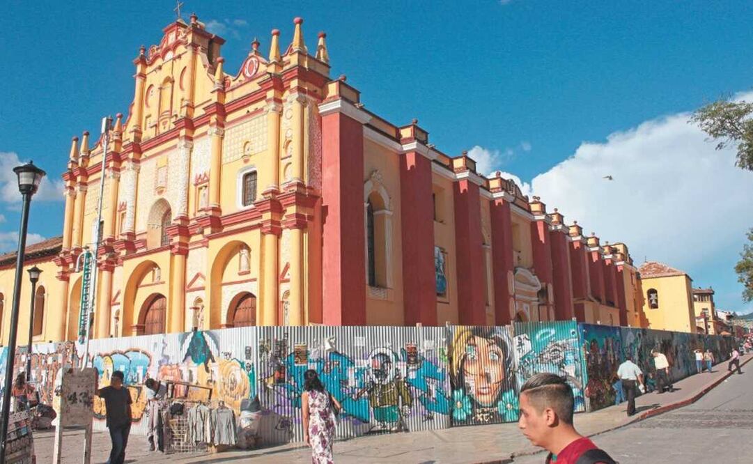 Se desata trifulca entre campesinos y policías en San Cristóbal de las Casas. Foto: Archivo/EL UNIVERSAL 