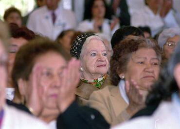 Vejez no significa enfermedad, asegura académico