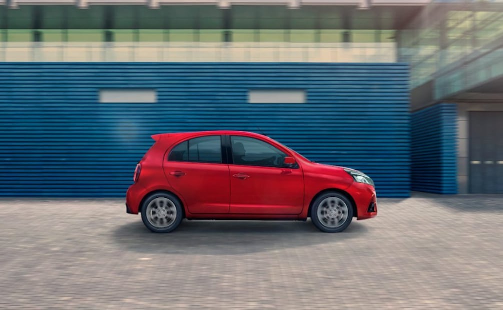 El Nissan March 2026 ya no se fabrica con transmisión automática. Foto: Nissan