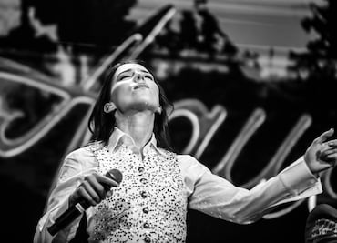 Majo Aguilar recibe sus 31 años con el mejor de los regalos; su primer sold out en el Metropólitan