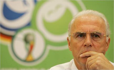 Beckenbauer se lanza contra la DFB 