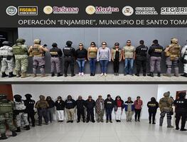 Operativo Enjambre: Detienen a 15 personas por obstruir captura del presidente municipal prófugo de Santo Tomás de los Plátanos