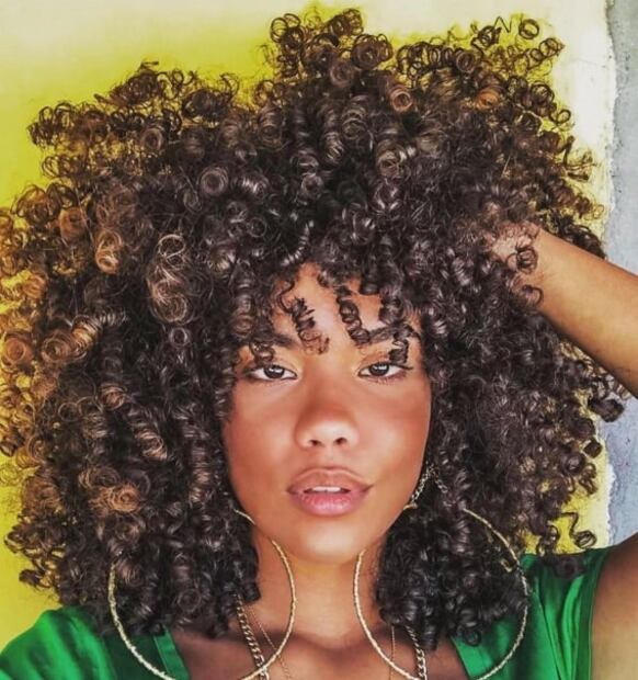 Se puede eliminar el tinte del pelo y volver al color natural ¡Te decimos cómo!