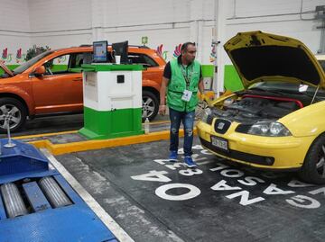 Por escasez de hologramas, amplían periodo de verificación vehicular en Edomex