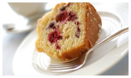 #RECETA Pastel de elote con arándanos