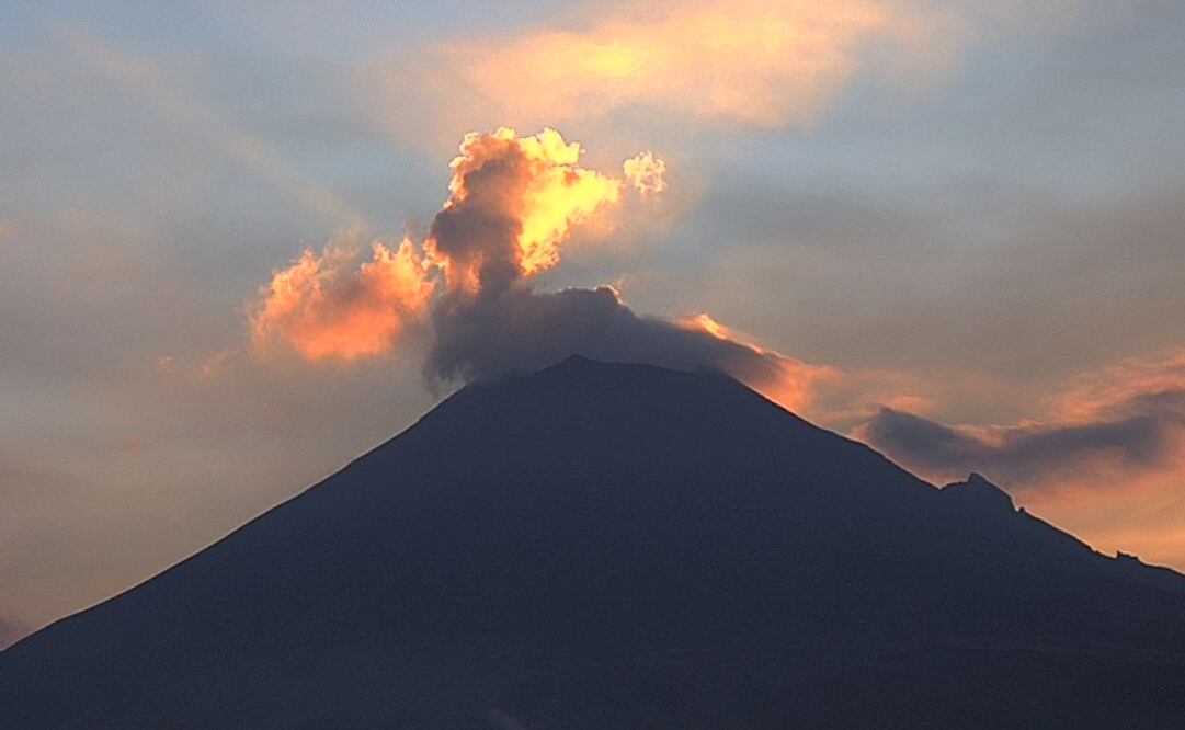 Volcán Popocatépetl (Foto tomada de Twitter: @Popocatepetl_MX)