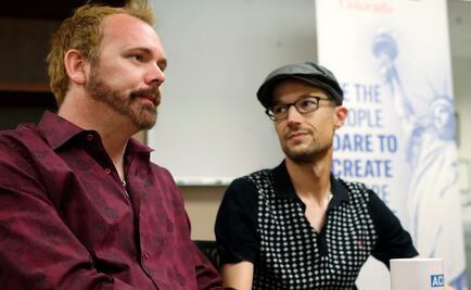 Tribunal de EU falla a favor de pastelero que se negó a hacer pastel a pareja gay