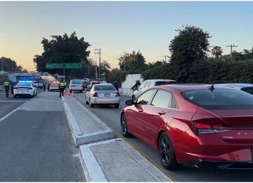 Dejan cadáver a un costado de autopista México-Acapulco; era trabajador de una aplicación de transporte