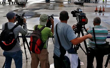 EU urge a Cuba restituir acreditaciones a EFE