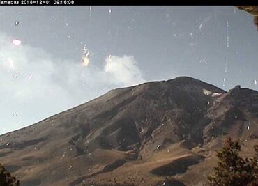 Popocatépetl volcano spews 105 exhalations