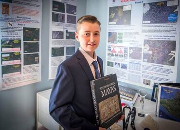 Adolescente descubre ciudad maya oculta hace siglos