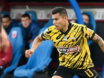 AEK de Atenas explota contra Orbelín Pineda y su representante: "Defenderemos los intereses"