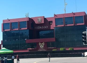 8M: Gobierno de Hidalgo refuerza seguridad en edificios previo a marcha; activistas critican la medida