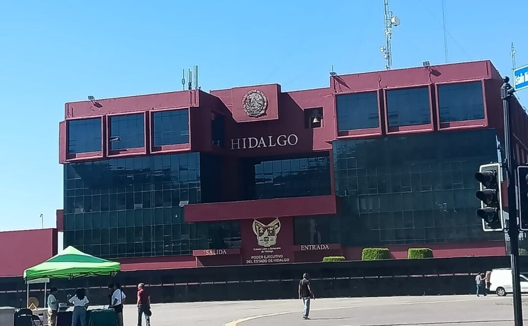 Refuerzan seguridad en edificios de gobierno de Hidalgo por marcha del 8M. Foto: Especial