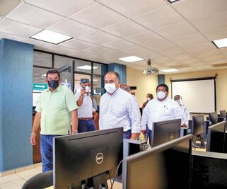 Invierten 4mdp en equipo de cómputo, en Guerrero