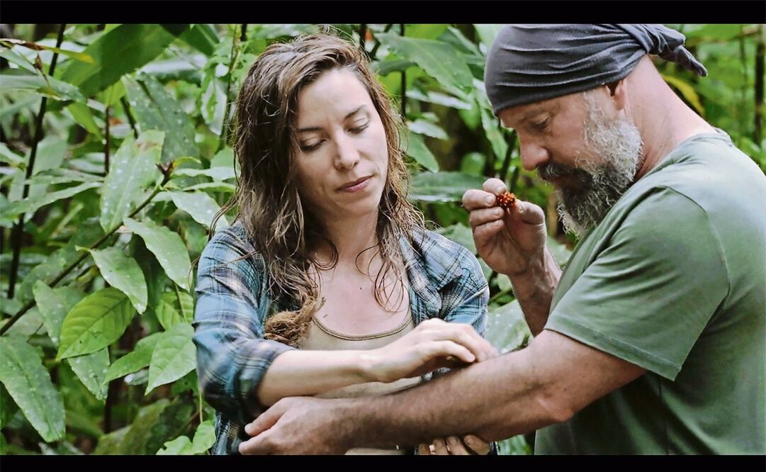 Fernanda Pérez Alarcón y Juan Luis Palma tuvieron una conexión profunda en la selva colombiana. Foto: Discovery