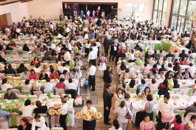 Asisten 350 mamás al segundo festival de 10 mayo en la alcaldía Coyoacán