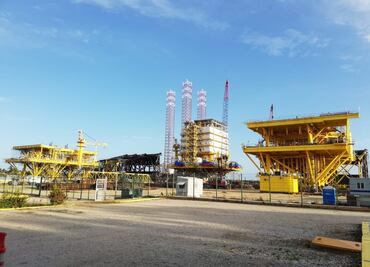 No es momento de Dos Bocas, coinciden especialistas