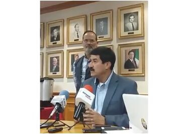 Pide Javier Corral “voto útil” a seguidores de Barraza