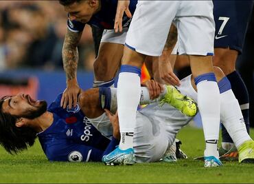 Así le quedó el tobillo a André Gomes tras sufrir brutal lesión
