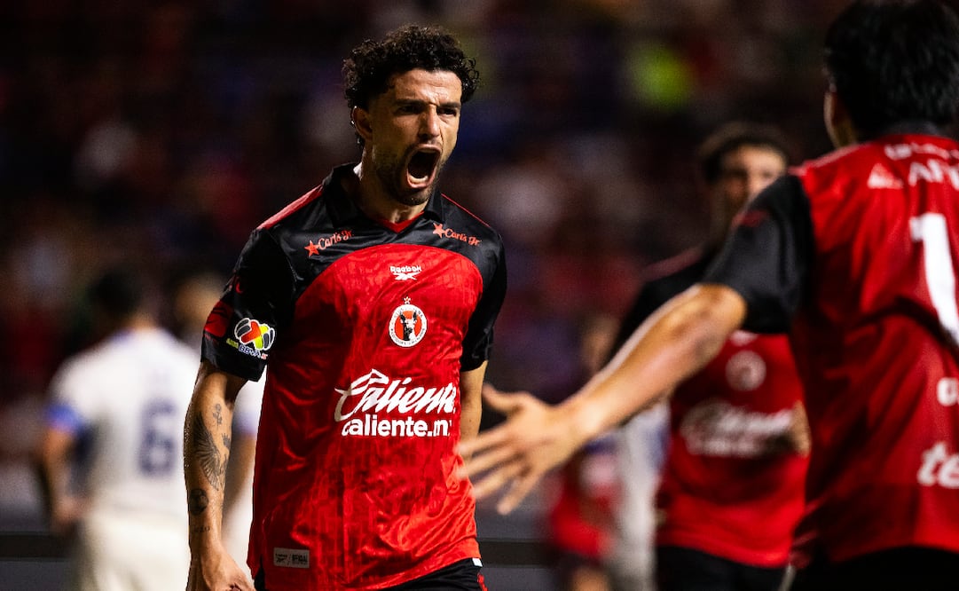 Ignacio Rivero festeja el gol contra Cruz Azul / FOTO: Imago7