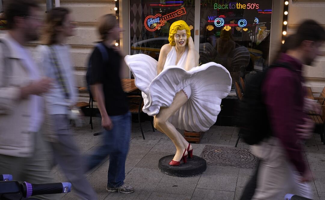 Una figura de la estrella estadounidense Marilyn Monroe. AP Photo/Alexander Zemlianichenko.