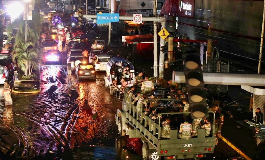 La secretaria de Seguridad y Protección Ciudadana, Rosa Icela Rodríguez, informó que el huracán “Otis” provocó daños en 27 sensores del Sistema de Alerta Sísmica Mexicano en las costas de Guerrero, Michoacán y Oaxaca. Foto: Valente Rosas