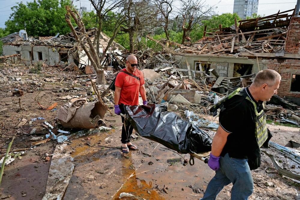 "Globalmente, la población en Ucrania ha disminuido en unos 10 millones de habitantes desde 2014 y de unos ocho millones desde el inicio de la invasión a gran escala en 2022", afirmó la directora regional de la UNFPA.