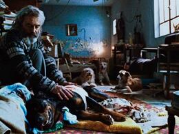 Alejandro González Iñárritu recuerda los riesgos de rodar “Amores perros”; la cinta que cambió su carrera cumple 25 años