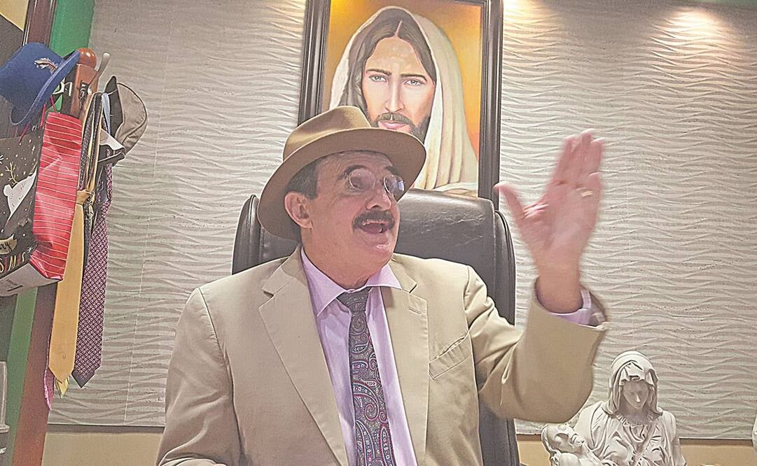 Óscar Hinojosa Cantú tiene una funeraria en Reynosa, Tamaulipas. Refiere que el traslado, cremación y entrega de cuerpos fallecidos a causa del coronavirus se ha dado de manera ordenada. Foto: SANDRA TOVAR. EL UNIVERSAL