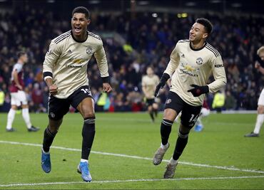 Manchester United derrota a domicilio al Burnley